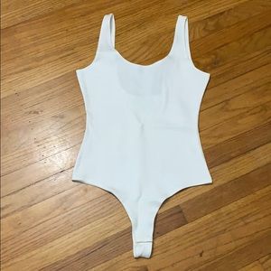 🆕 white bodysuit